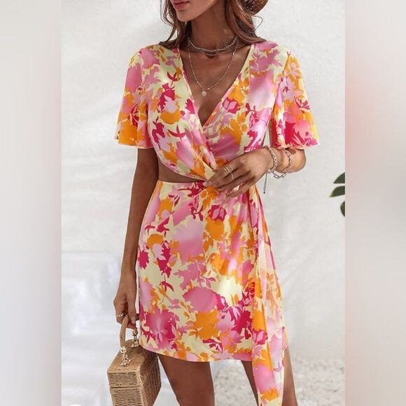 SHEIN Floral Print Butterfly Sleeve Cut Out Twist Side Dress Size XL 4 0401 - Picture 14 of 14